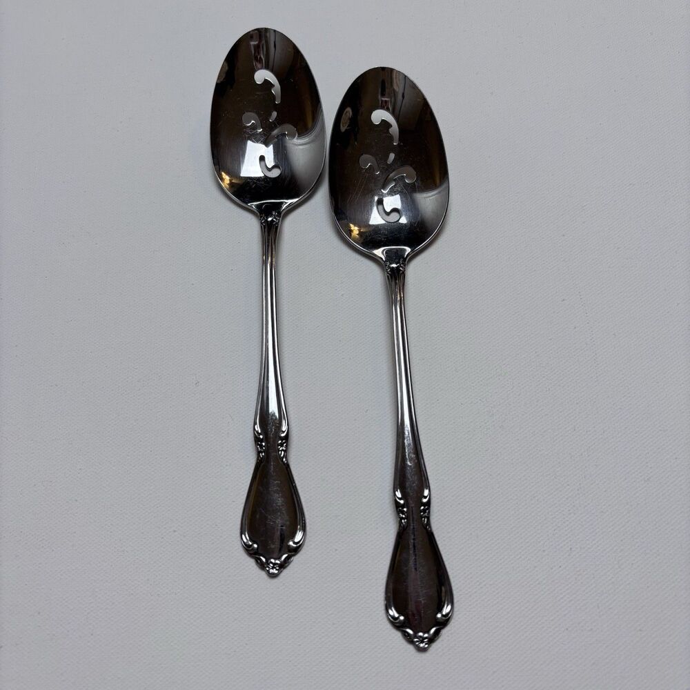 VTG Oneida Oneidacraft Deluxe Chateau Stainless Flatware Pierced Tablespoons 2